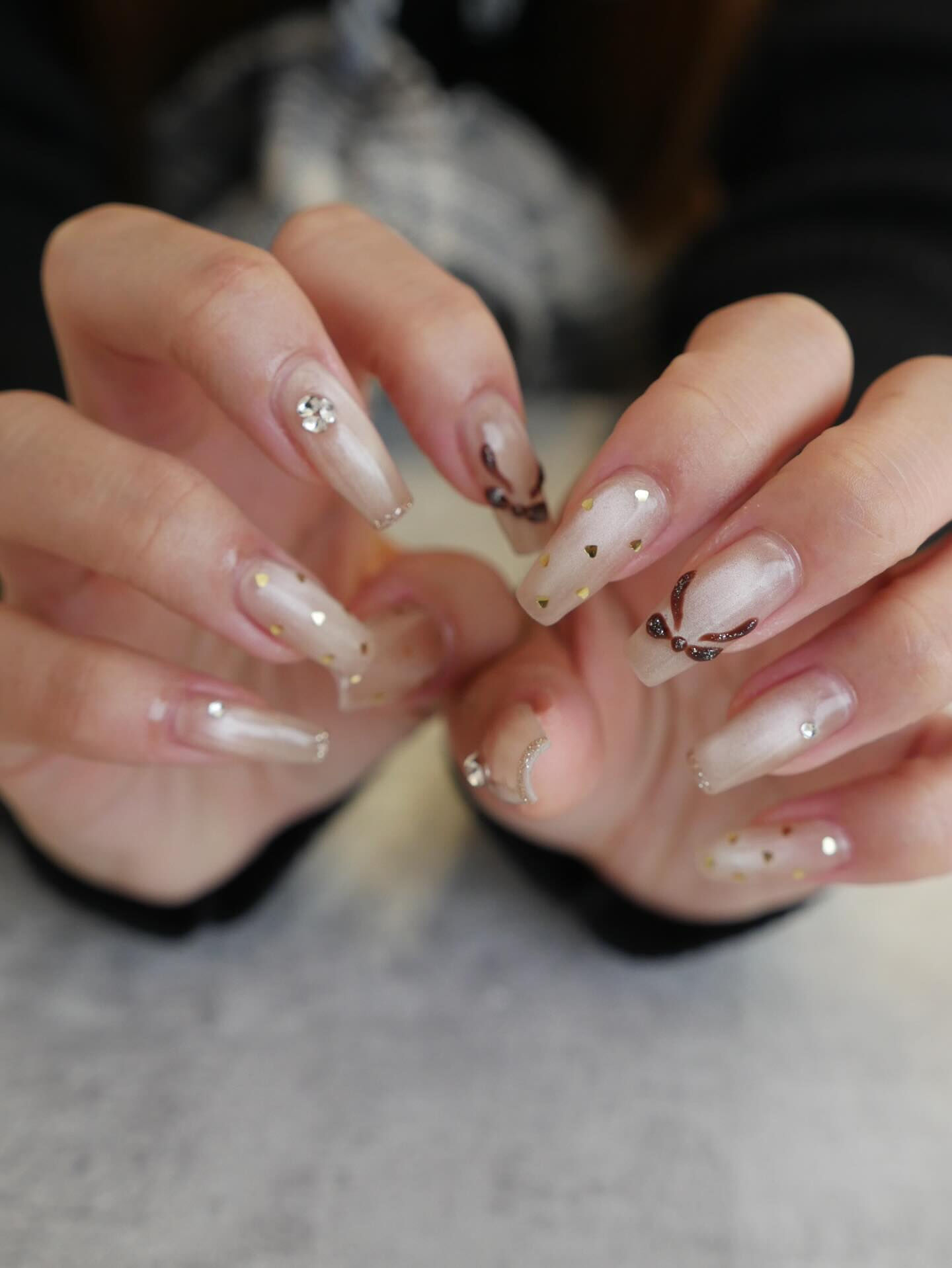成人式ネイルのお客様💅ゴールドベージュ系で可愛すぎます😍【長